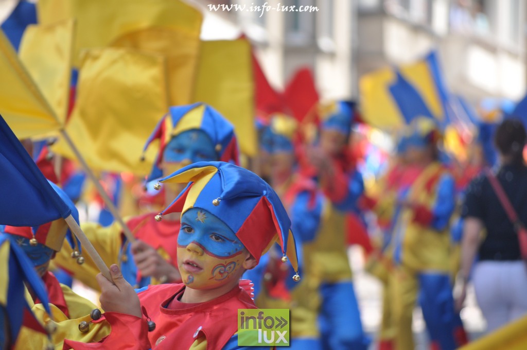 Houffalize : carnaval du Soleil 2015 photos reportage 2