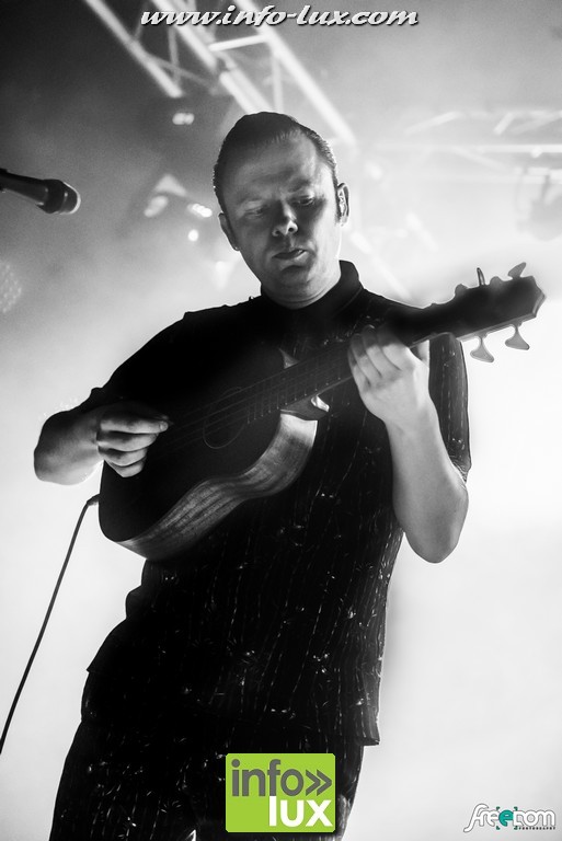 images/stories/PHOTOSREP/2016Avril/Hooverphonic/Hooverphonic004