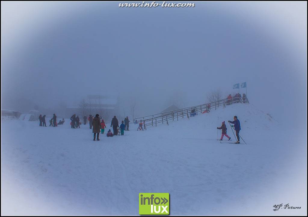 Pistes de ski de Samrée sous  la neige