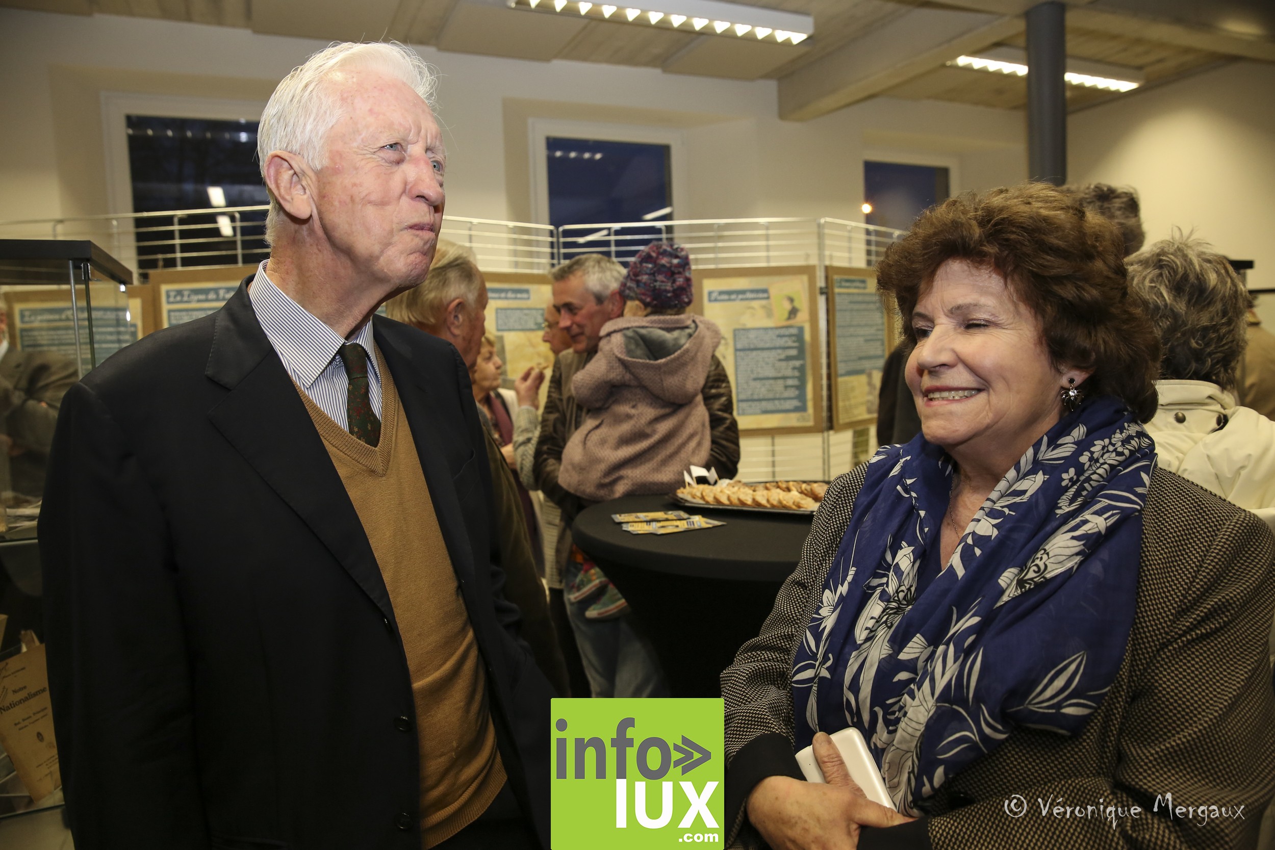//media/jw_sigpro/users/0000002509/Vernissage Pierre Nothomb/3W6A2205