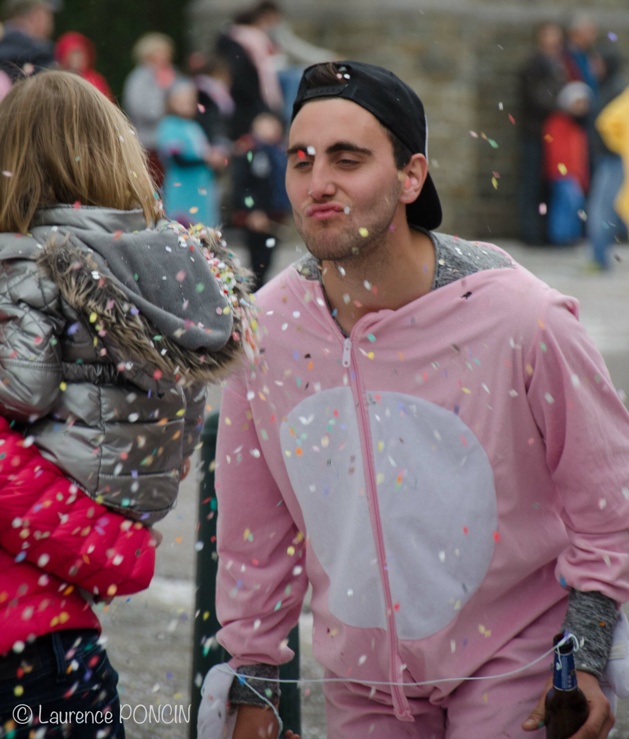 //media/jw_sigpro/users/0000002529/carnavalhabay2017/DSC_0007-1