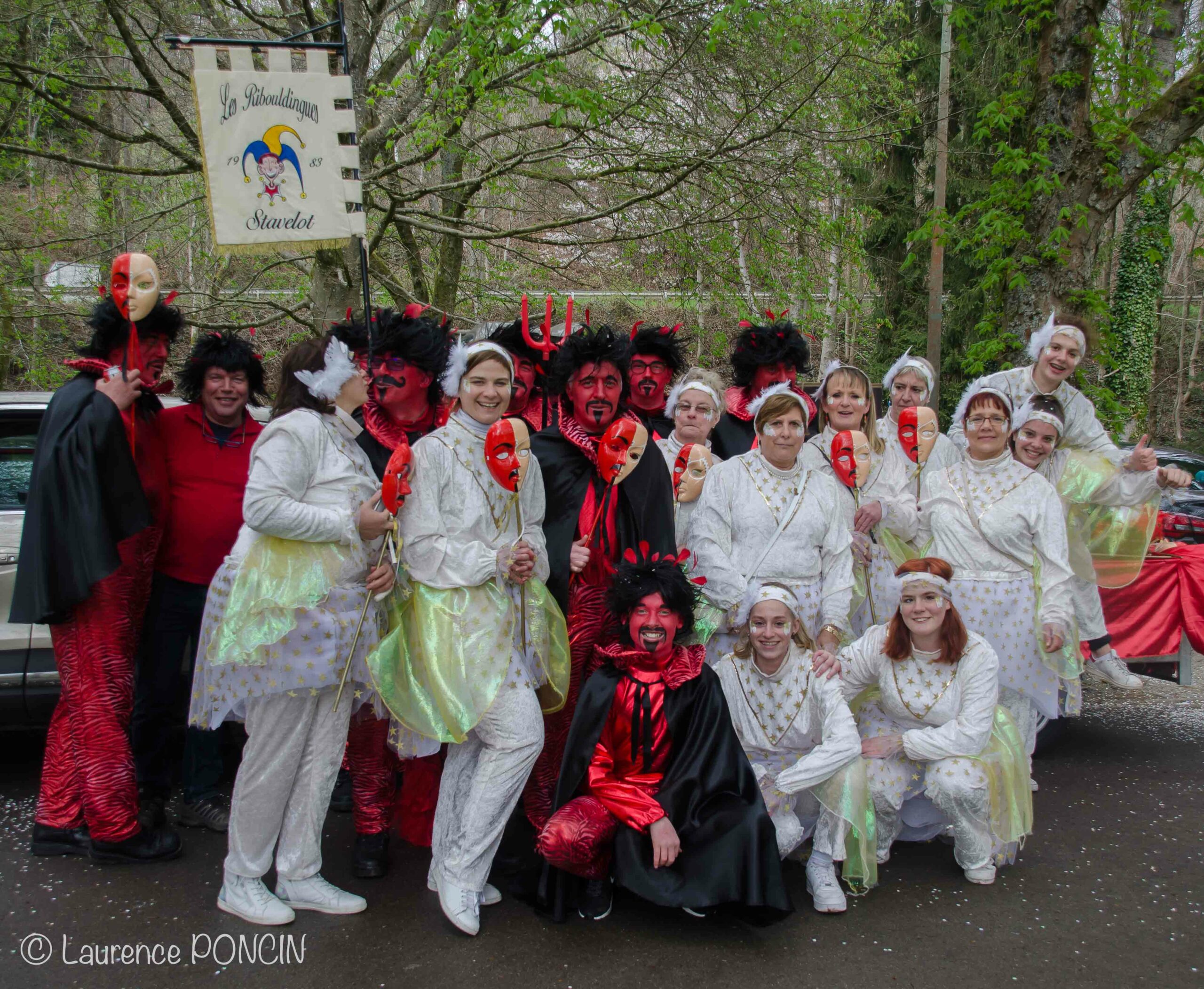 //media/jw_sigpro/users/0000002529/carnavalhabay2017/DSC_9604-1