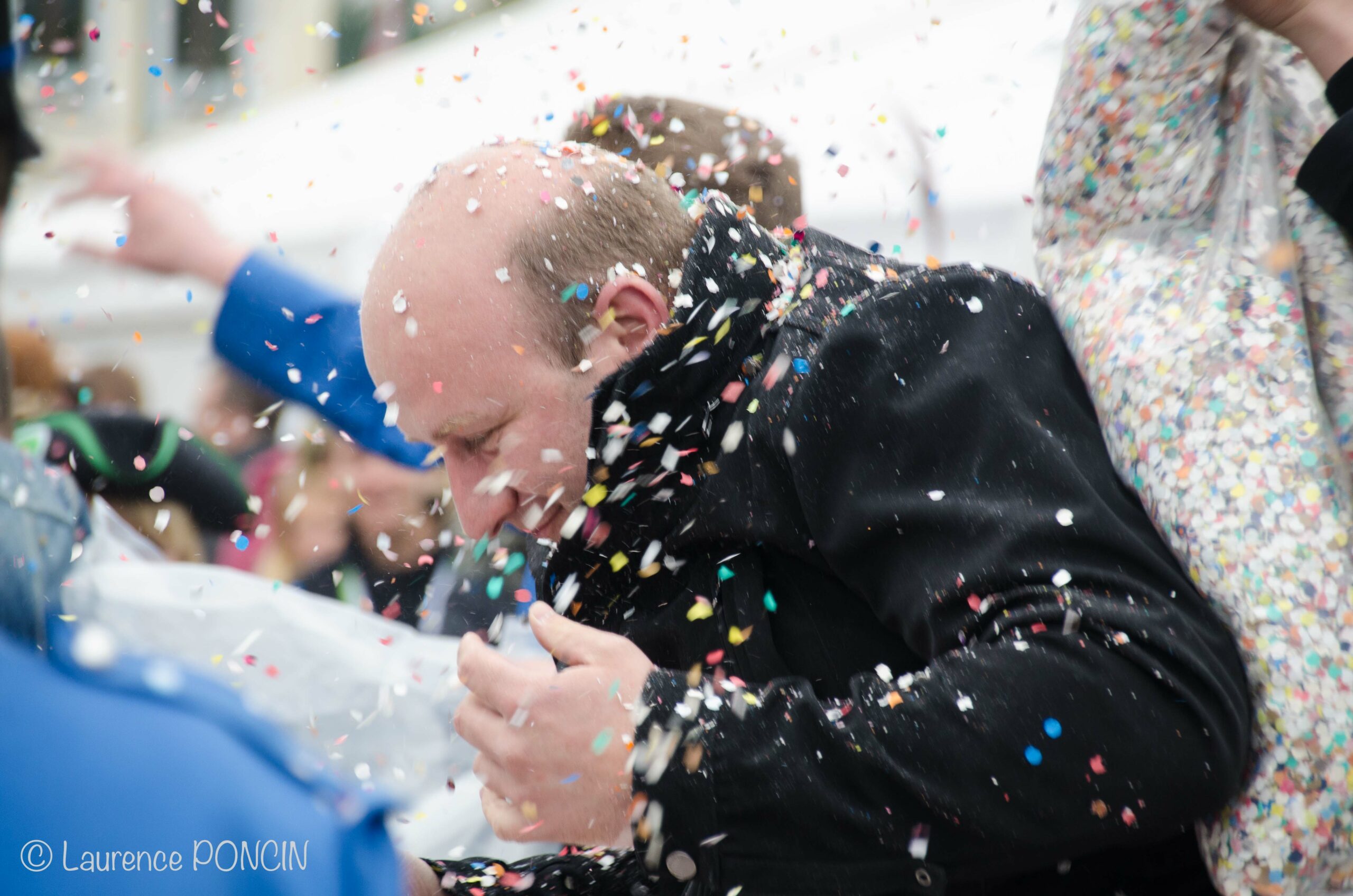 //media/jw_sigpro/users/0000002529/carnavalhabay2017/DSC_9909-1