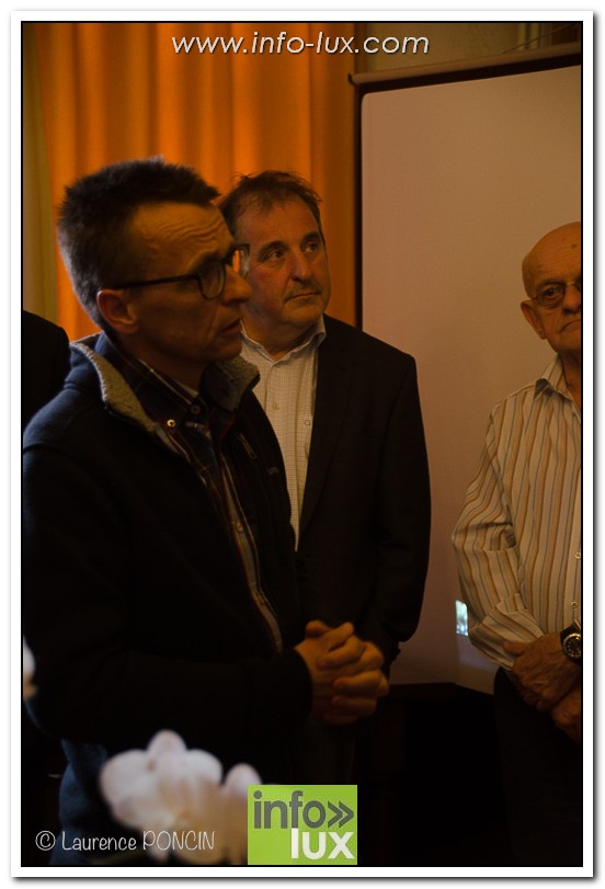 //media/jw_sigpro/users/0000002529/vernissagesalvatore2017/DSC_1306-1