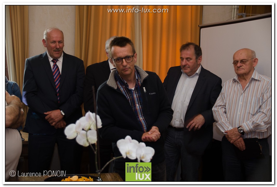 //media/jw_sigpro/users/0000002529/vernissagesalvatore2017/DSC_1308-1