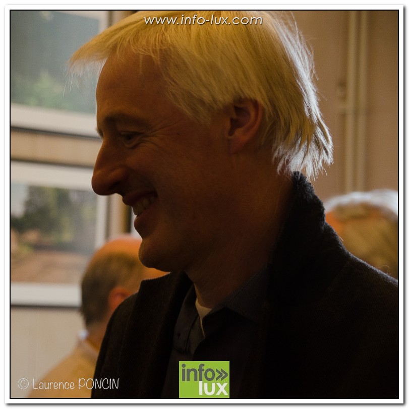 //media/jw_sigpro/users/0000002529/vernissagesalvatore2017/DSC_1320-1