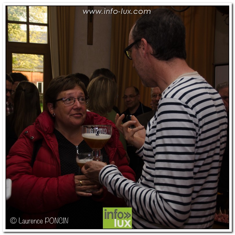 //media/jw_sigpro/users/0000002529/vernissagesalvatore2017/DSC_1350-1