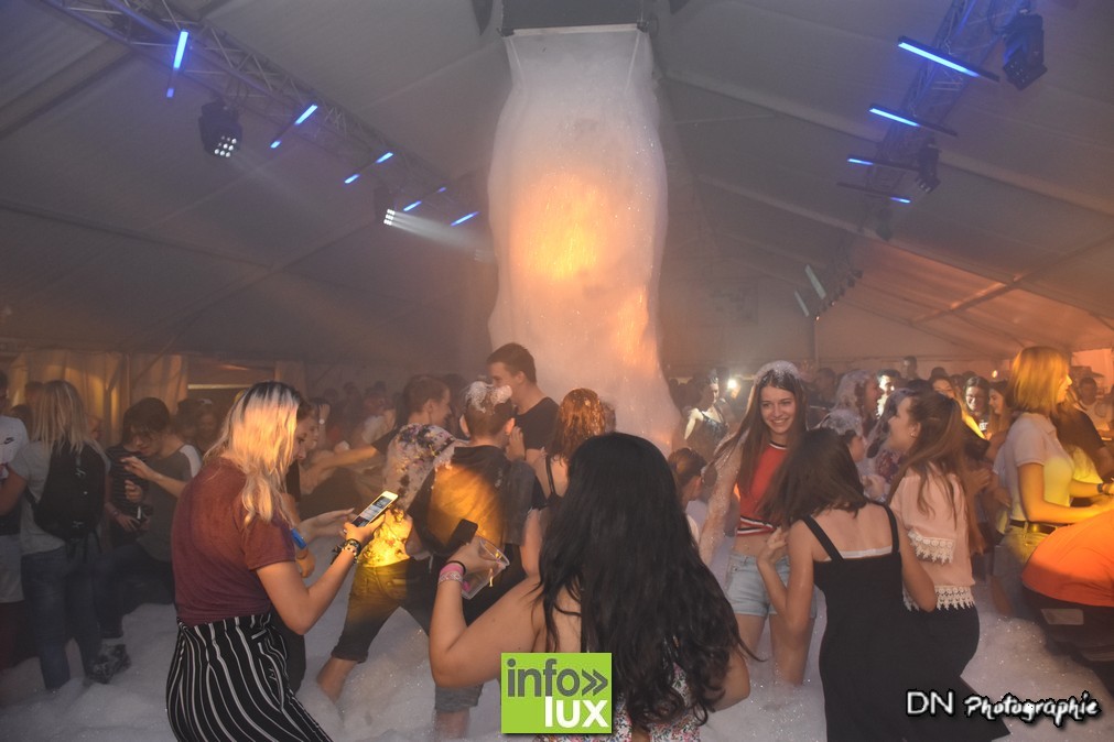 Le Père Noël est un Clubber st marie photos