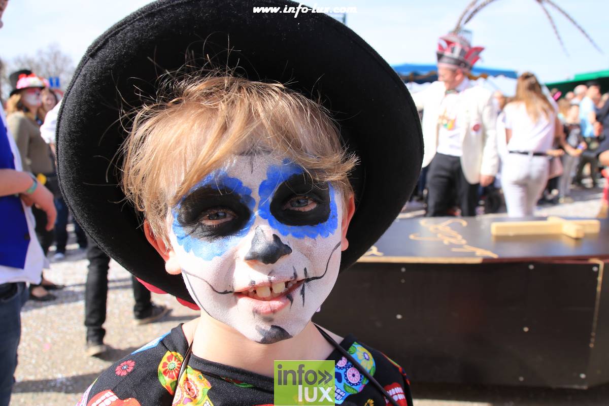 images/2018HottonCarnaval6/Hooton-carnaval0110