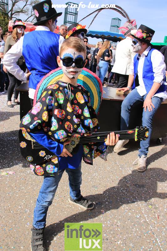 images/2018HottonCarnaval6/Hooton-carnaval0111