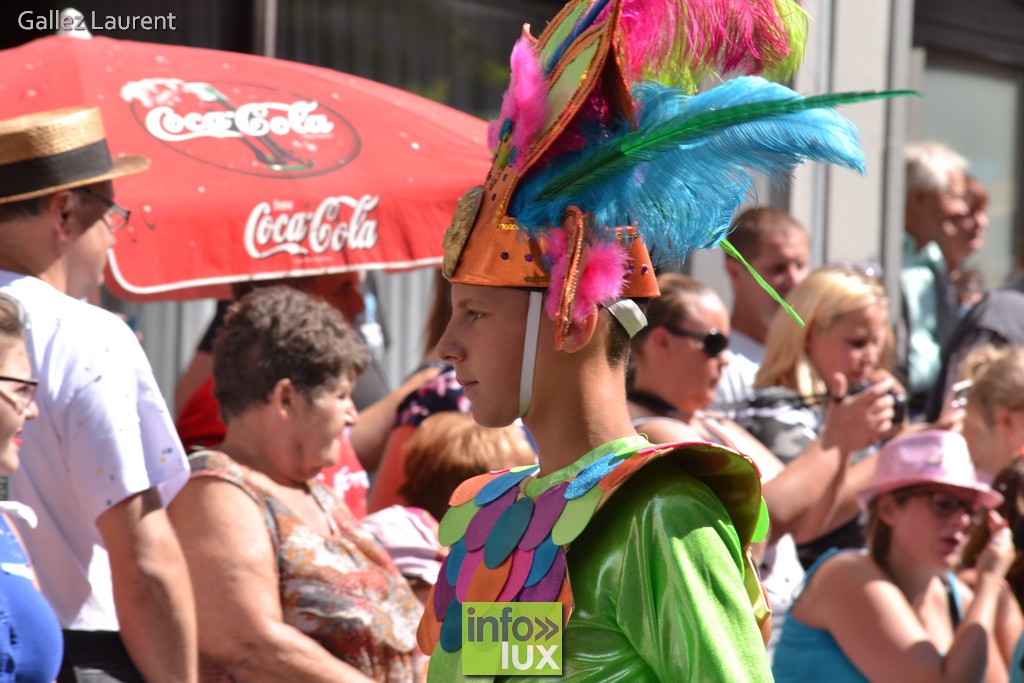 //media/jw_sigpro/users/0000001062/carnaval houffalize/carnaval00023