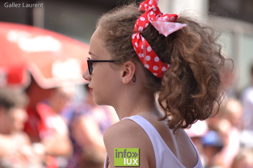 //media/jw_sigpro/users/0000001062/carnaval houffalize/carnaval00047