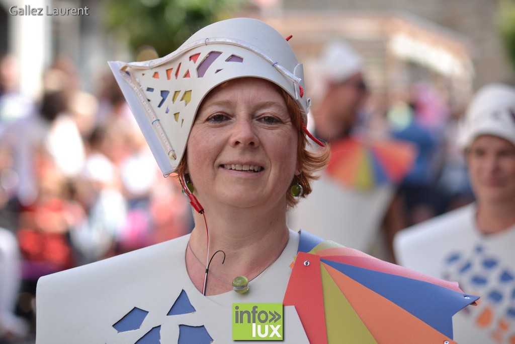 //media/jw_sigpro/users/0000001062/carnaval houffalize/carnaval00083