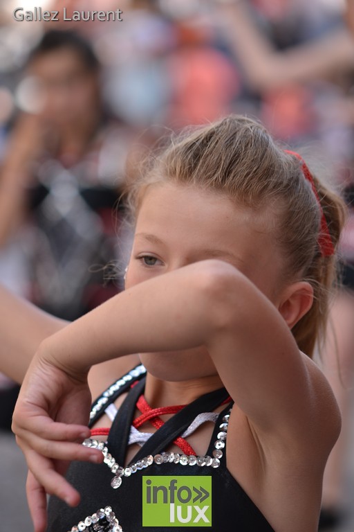 //media/jw_sigpro/users/0000001062/carnaval houffalize/carnaval00100