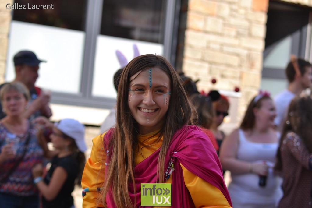 //media/jw_sigpro/users/0000001062/carnaval houffalize/carnaval00301
