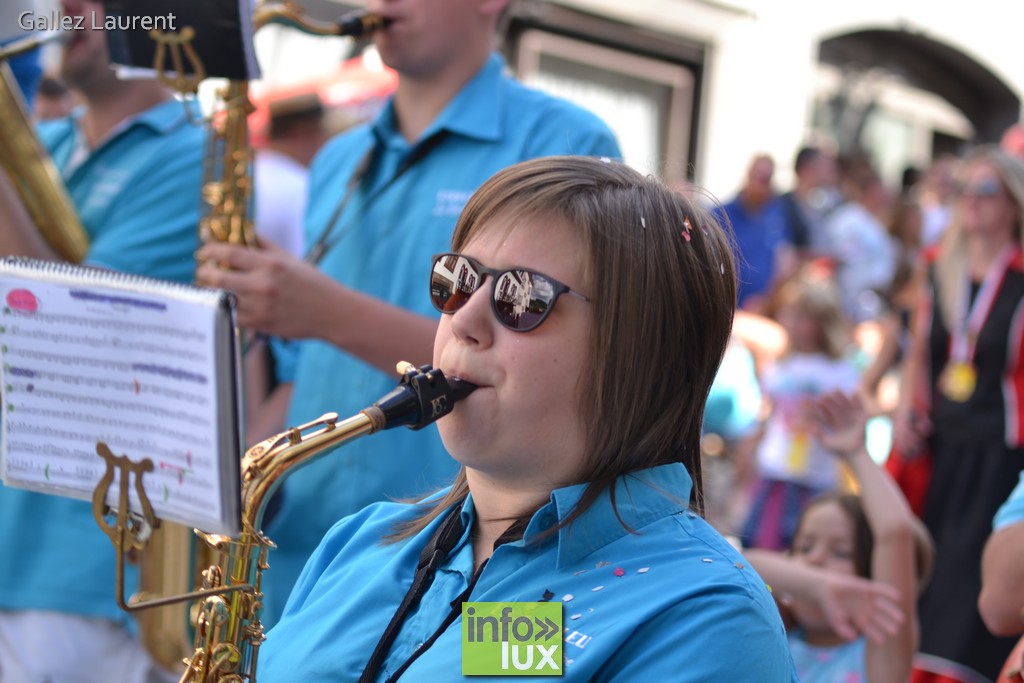 //media/jw_sigpro/users/0000001062/carnaval houffalize/carnaval00325