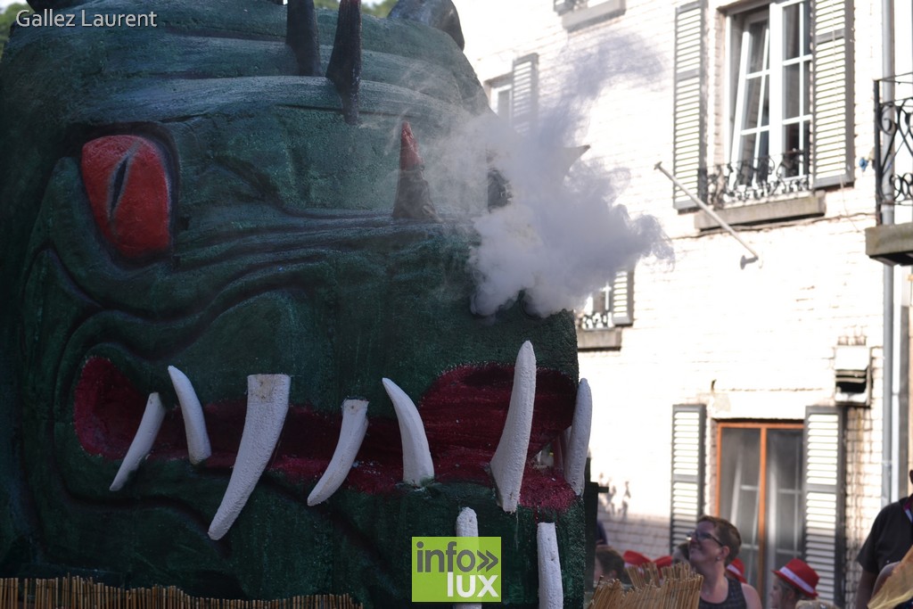 //media/jw_sigpro/users/0000001062/carnaval houffalize/carnaval00397