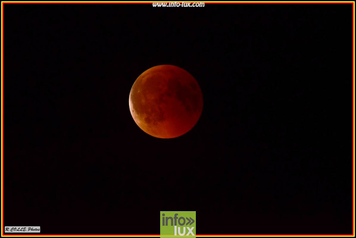 Lune rouge  photos exceptionnelle de Robert Colle