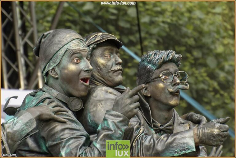 Statues en Marche