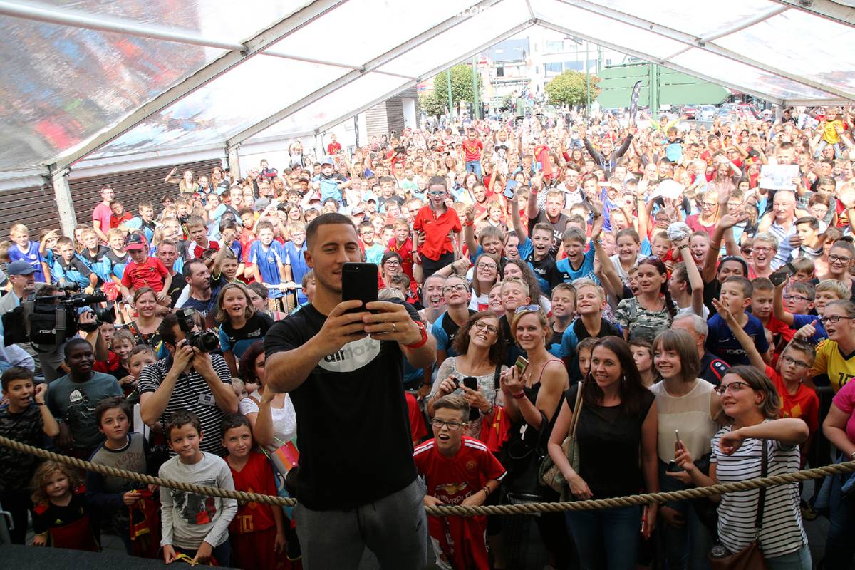 2018 09 05 BELGIQUE EDEN HAZARD DEDICACE 16
