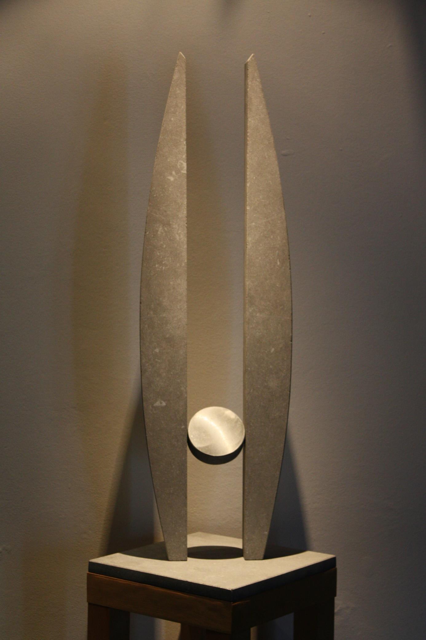 Book Sculptures.pdf Page 03 Image 0001
