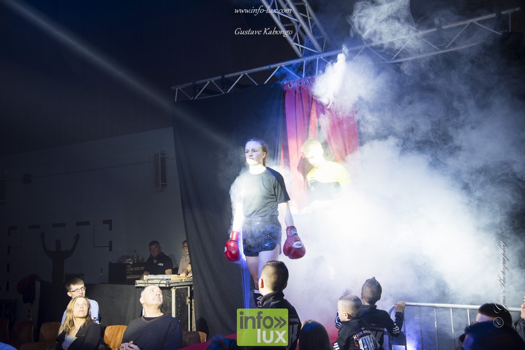 //media/jw_sigpro/users/0000002677/kick_boxing_flo_2019/kick_box-324_DSC2841_040519