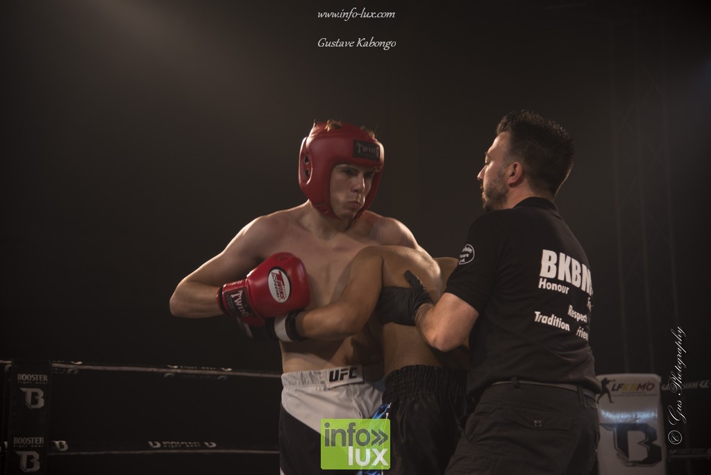//media/jw_sigpro/users/0000002677/kick_boxing_flo_2019/kick_box-379_DSC2920_040519