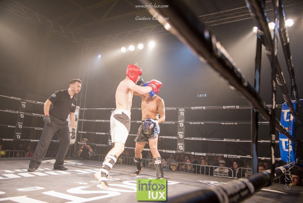 //media/jw_sigpro/users/0000002677/kick_boxing_flo_2019/kick_box-390_DSC2944_040519