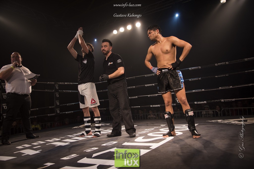 //media/jw_sigpro/users/0000002677/kick_boxing_flo_2019/kick_box-409_DSC2972_040519
