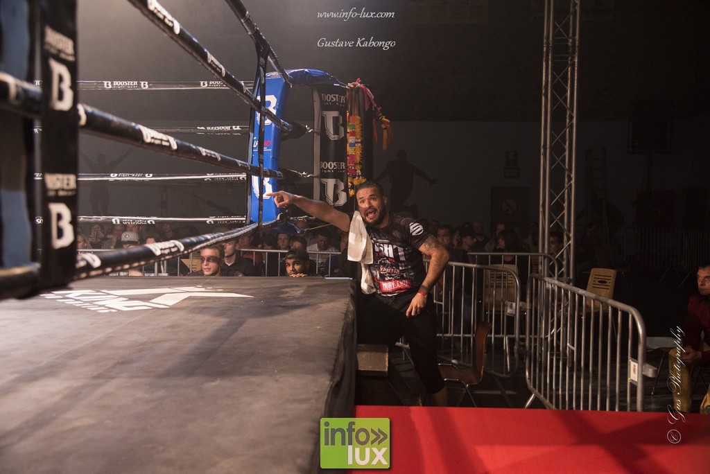 //media/jw_sigpro/users/0000002677/kick_boxing_flo_2019/kick_box-430_DSC3001_040519
