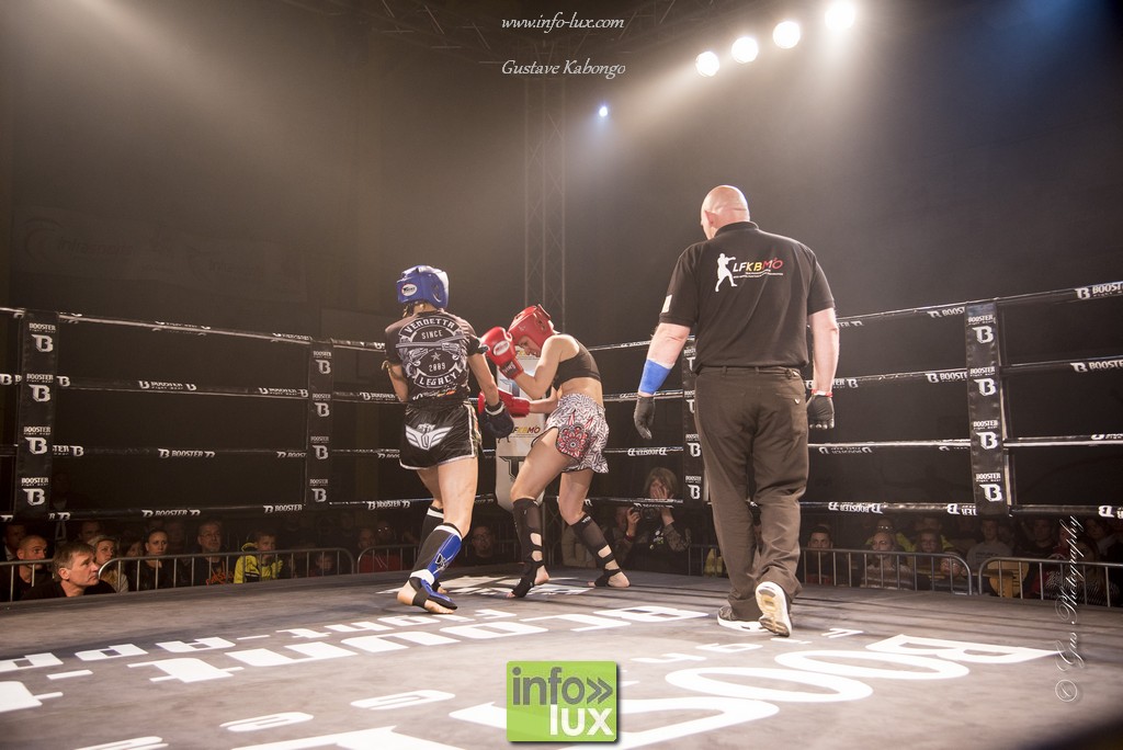 //media/jw_sigpro/users/0000002677/kick_boxing_flo_2019/kick_box-433_DSC3008_040519