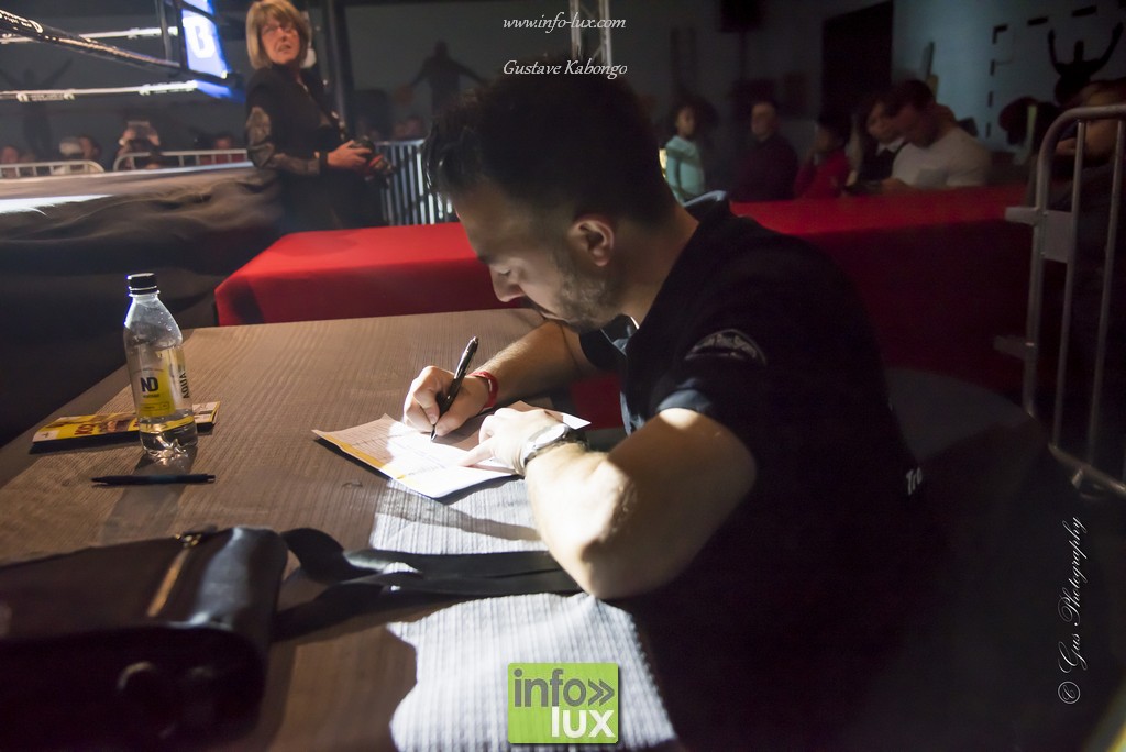 //media/jw_sigpro/users/0000002677/kick_boxing_flo_2019/kick_box-461_DSC3094_040519