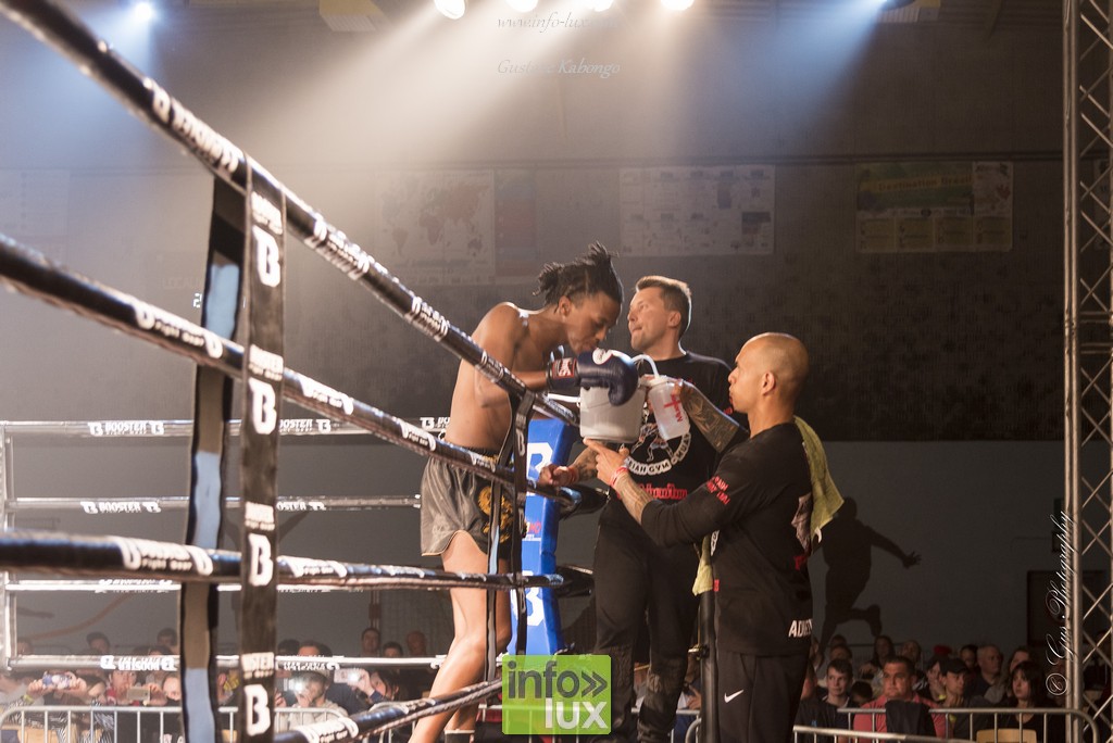 //media/jw_sigpro/users/0000002677/kick_boxing_flo_2019/kick_box-470_DSC3106_040519
