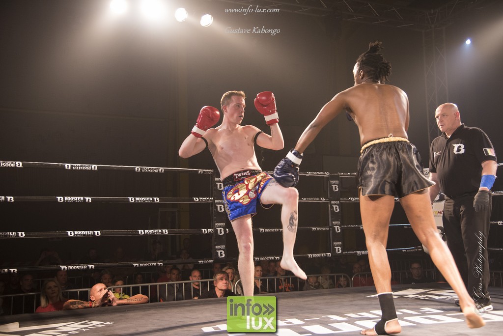 //media/jw_sigpro/users/0000002677/kick_boxing_flo_2019/kick_box-474_DSC3114_040519