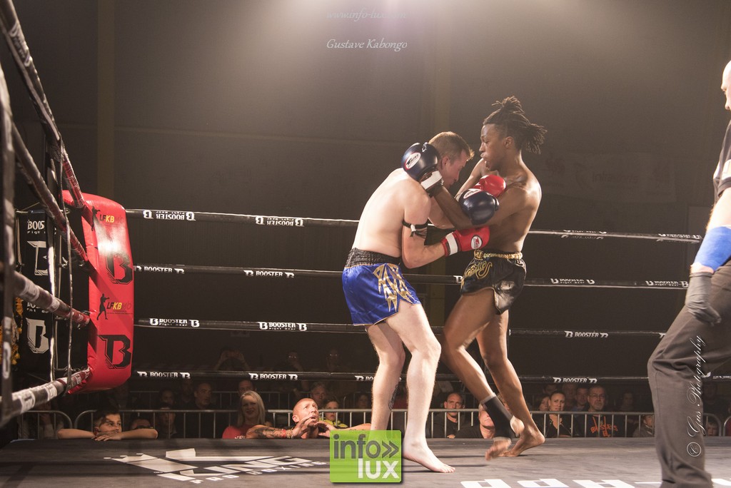 //media/jw_sigpro/users/0000002677/kick_boxing_flo_2019/kick_box-476_DSC3116_040519