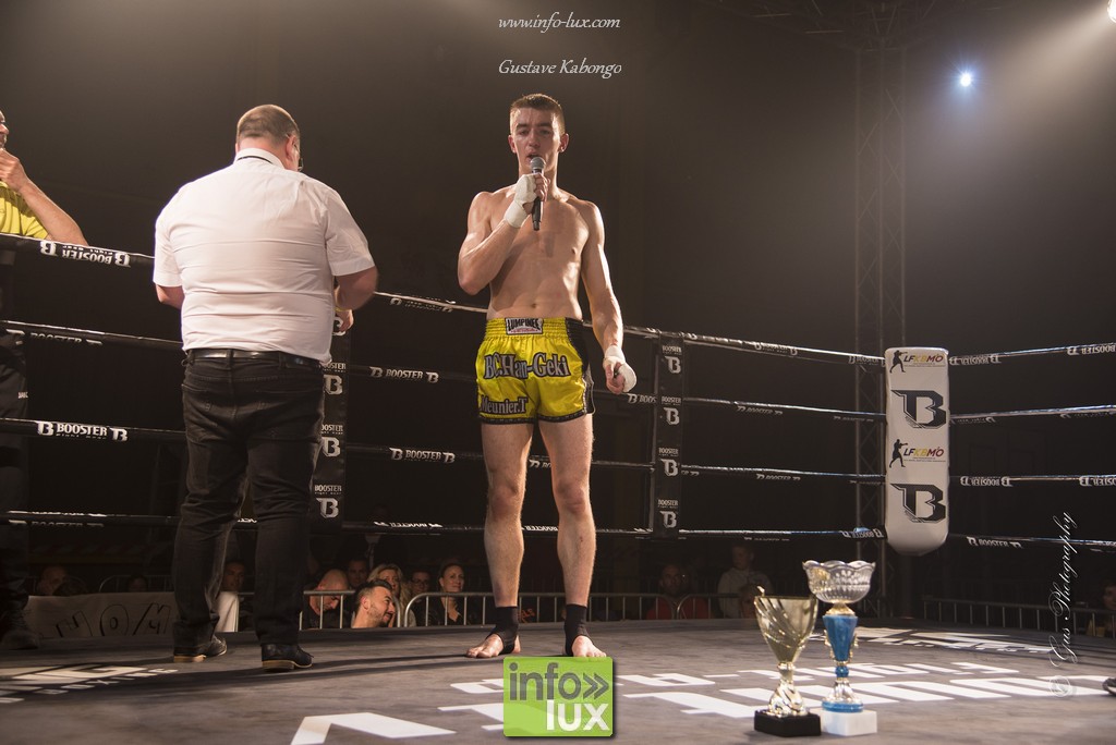 //media/jw_sigpro/users/0000002677/kick_boxing_flo_2019/kick_box-570_DSC3290_040519