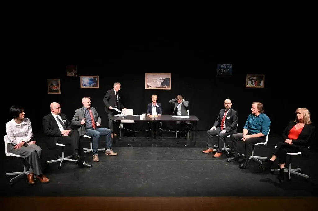 Centres culturels de Bertrix et Bièvre :La gueule de l’emploi