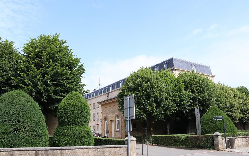 ARLON FOLIES Aout 2021