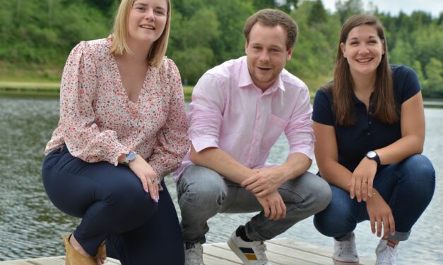 Une Luxembourgeoise dans le trio de tête des jeunes libéraux ? Nous le saurons mercredi soir…