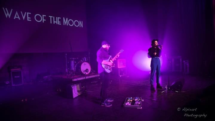 ARLON, DUO MUSICAL : WAVE OF THE MOON