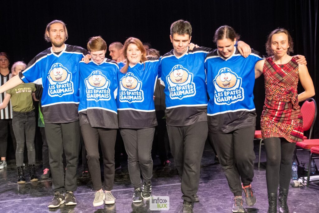 Bataille d'impro à Chiny Photos
Les Zerbivores D'Herbeumont affrontaient dans la bonne humeur,  les épatés Gaumais de Chiny.