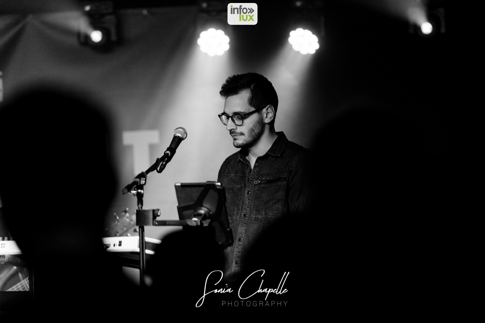 Alterlight est un groupe belge composé de Paolo Delacroix au chant/batterie, David Lombard à la guitare/backing vocals, Sylvain Lakeye à la basse/percussion et Manuel Smolders au clavier.