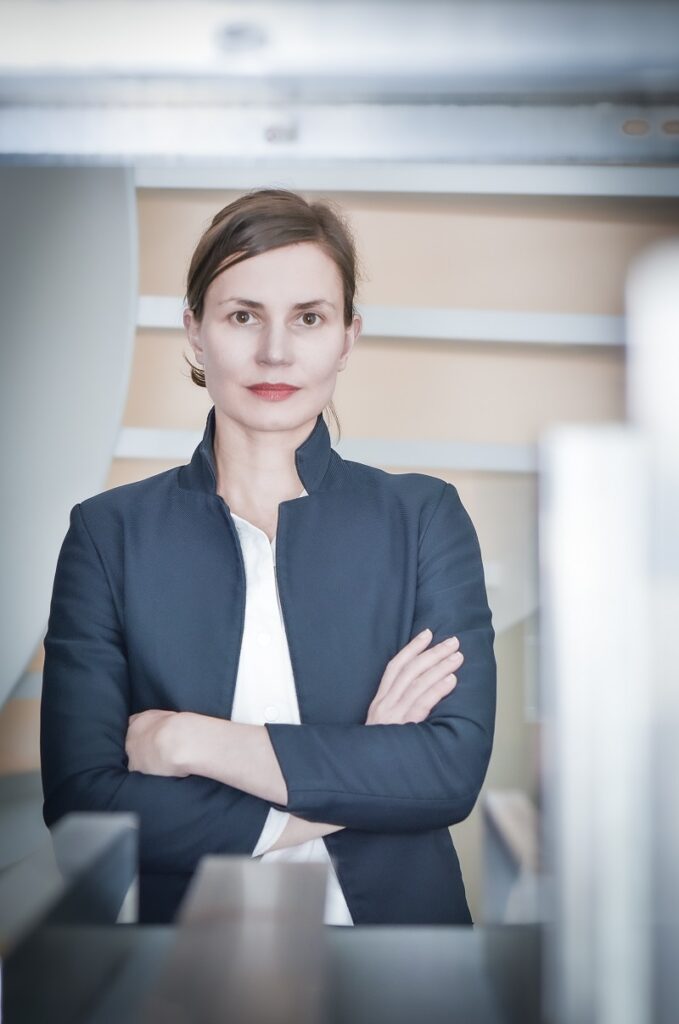 Kasia Redzisz : Directrice artistique