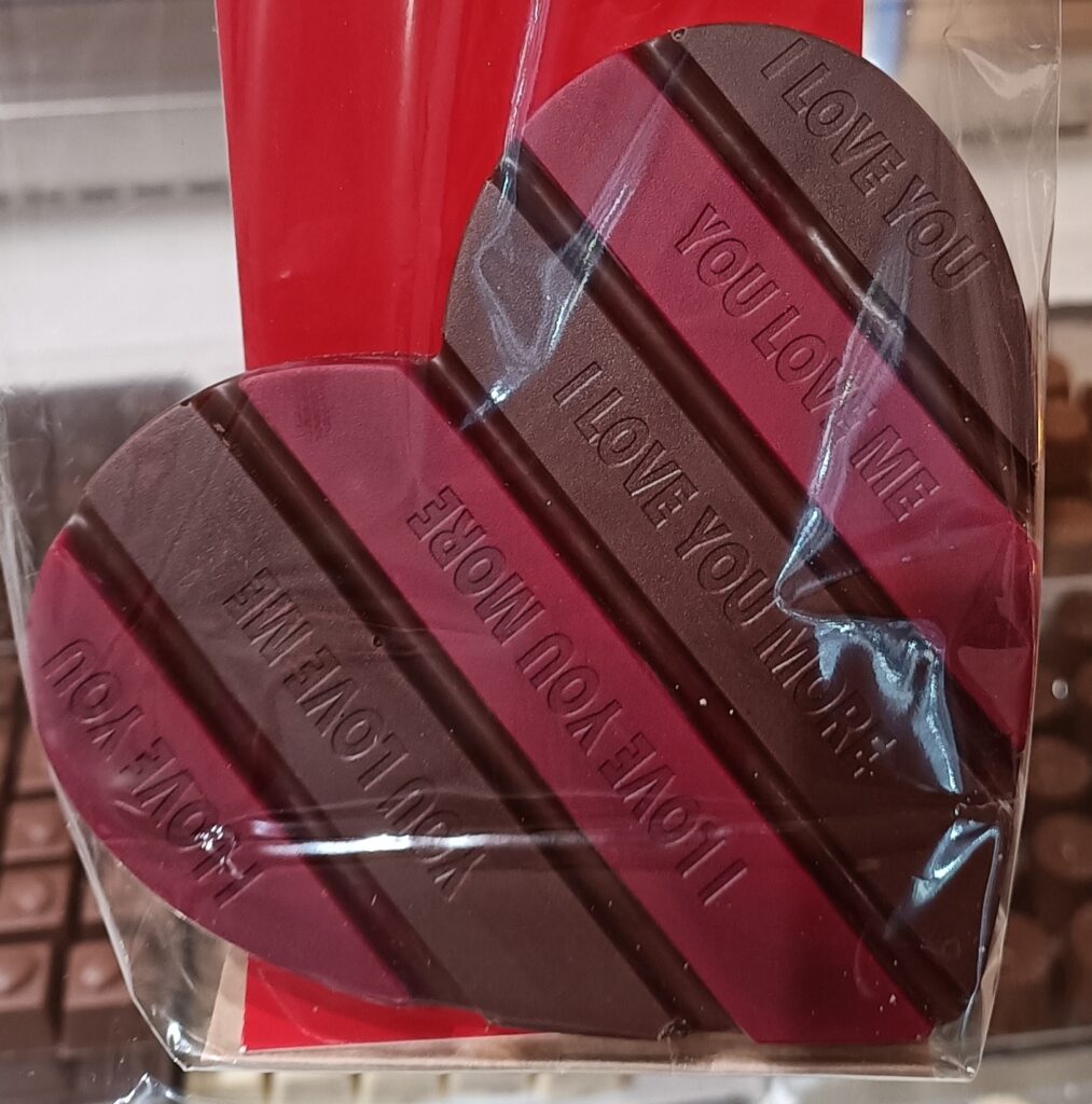 Coeur à partager double face noir blanc avec insert grumeau de cacao caramélisé