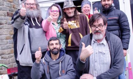 La boîte à dons  à Barvaux sur Ourthe.