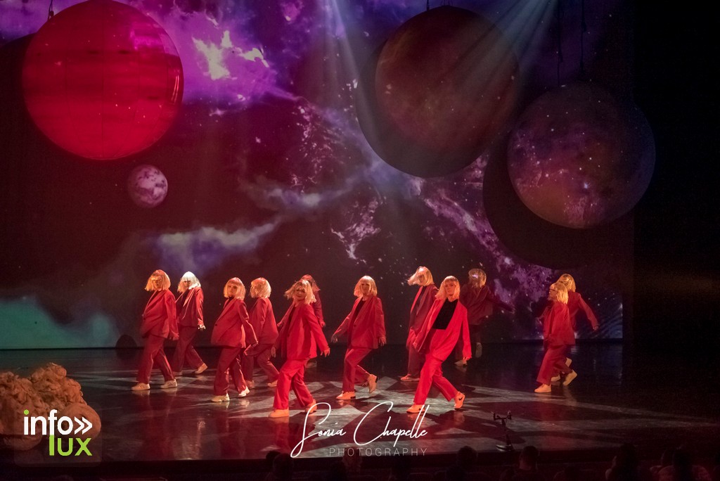 Ecole de danse Mars Dance Studios et le spectacle de fin d'année "Les Astres"