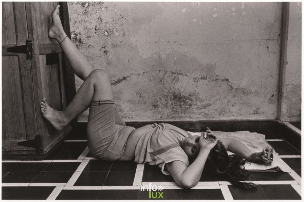 A Bruxelles, du 24 septembre au 18 décembre 2022 à la Fondation A, l’exposition « Regards de Femmes » propose une relecture de la présence des femmes artistes dans la collection d’Astrid Ullens de Schooten Whettnall.