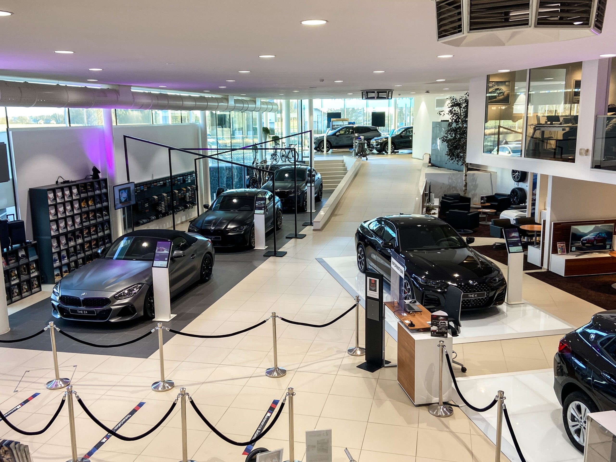 showroom bmw arlon