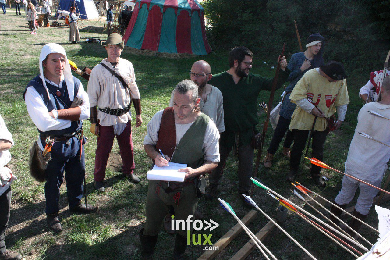 Sedan > tournoi d'archers - arbalétriers