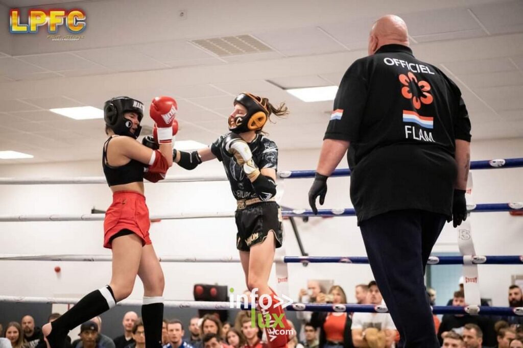 Maëlle Sainthuille de Post (Attert), boxeuse du Club Han Geki d'Arlon, va combattre en boxe Thaï à Diekirch le samedi 22 octobre 2022.